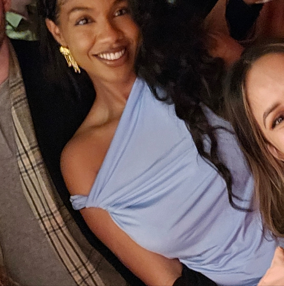 Blue top
